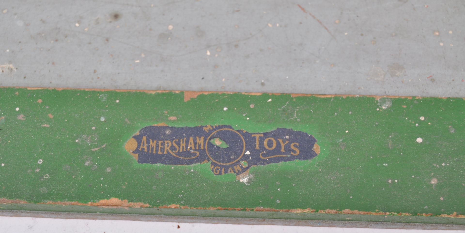 VINTAGE 1950S AMERSHAM TOYS MADE MODEL TOY GARAGE - Bild 7 aus 8