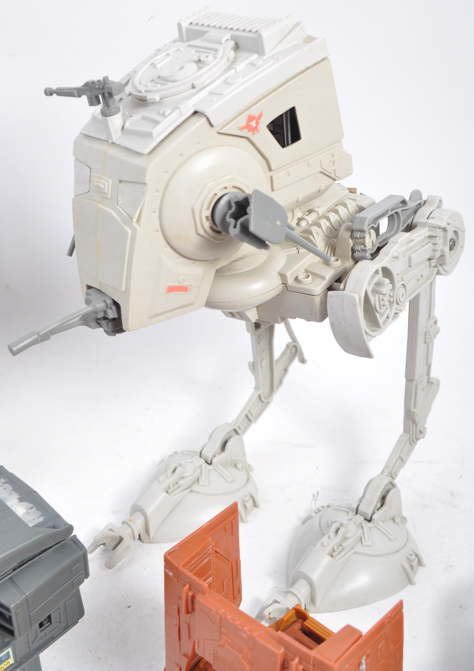 COLLECTION OF VINTAGE PALITOY STAR WARS PLAYSET MINIRIGS - Image 4 of 7