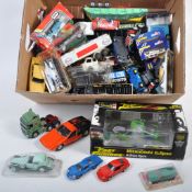 LARGE COLLECTION OF ASSORTED DIECAST MODEL CARS