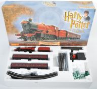 ORIGINAL HORNBY 00 GAUGE HARRY POTTER MODEL RAILWAY TRAINSET