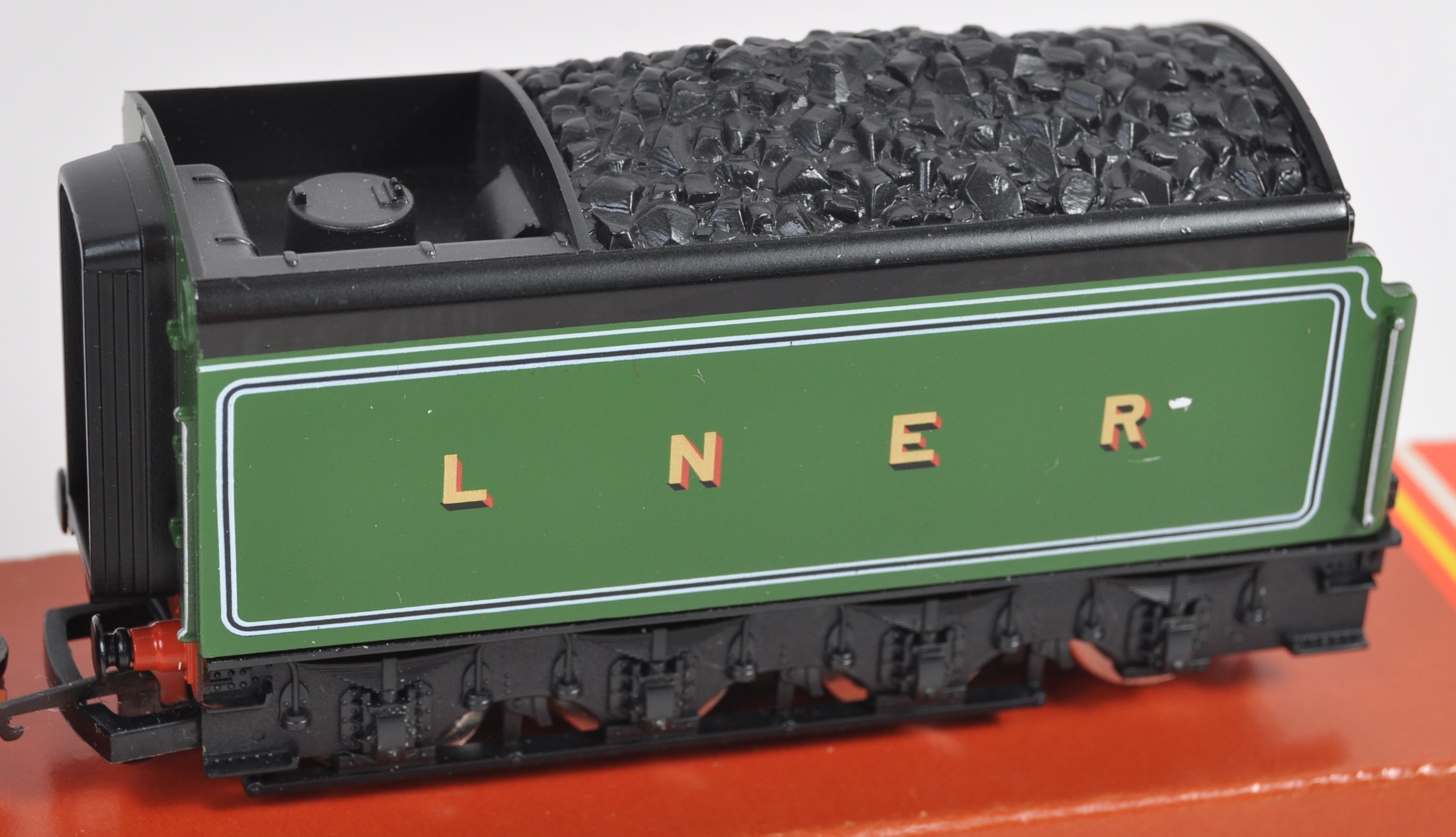 ORIGINAL VINTAGE HORNBY 00 GAUGE MODEL RAILWAY LOCOMOTIVE - Image 3 of 5