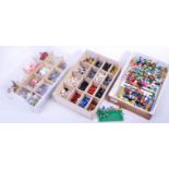LEGO - LARGE COLLECTION OF MINIFIGURES & MINIFIGURE SPARES