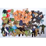 LARGE COLLECTION OF PALITOY ACTION MAN UNIFROM & ACCESSORIES