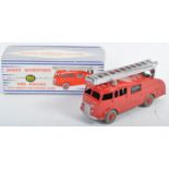 ORIGINAL VINTAGE DINKY TOYS DIECAST MODEL NO. 555 FIRE ENGINE