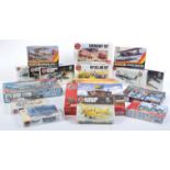 LARGE COLLECTION OF ASSORTED PLASTIC MODEL KITS