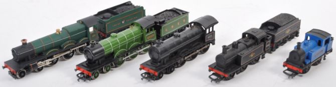 COLLECTION OF X5 HORNBY & TRIANG 00 GAUGE TRAINSET LOCOS