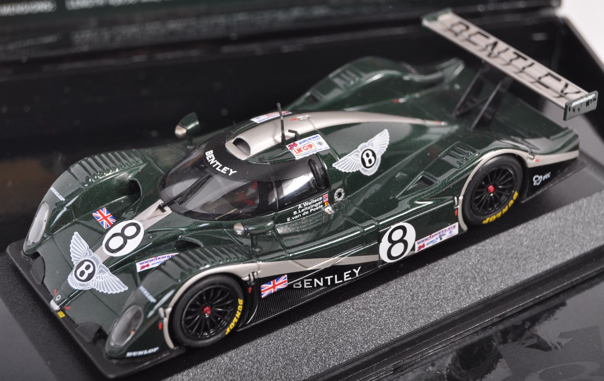 ORIGINAL MINICHAMPS 1/43 SCALE BENTLEY EXP SPEED RACING CAR - Bild 2 aus 4