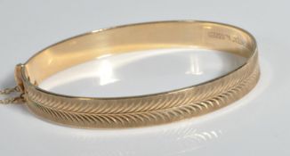 9CT GOLD INCISED BANGLE BRACELET