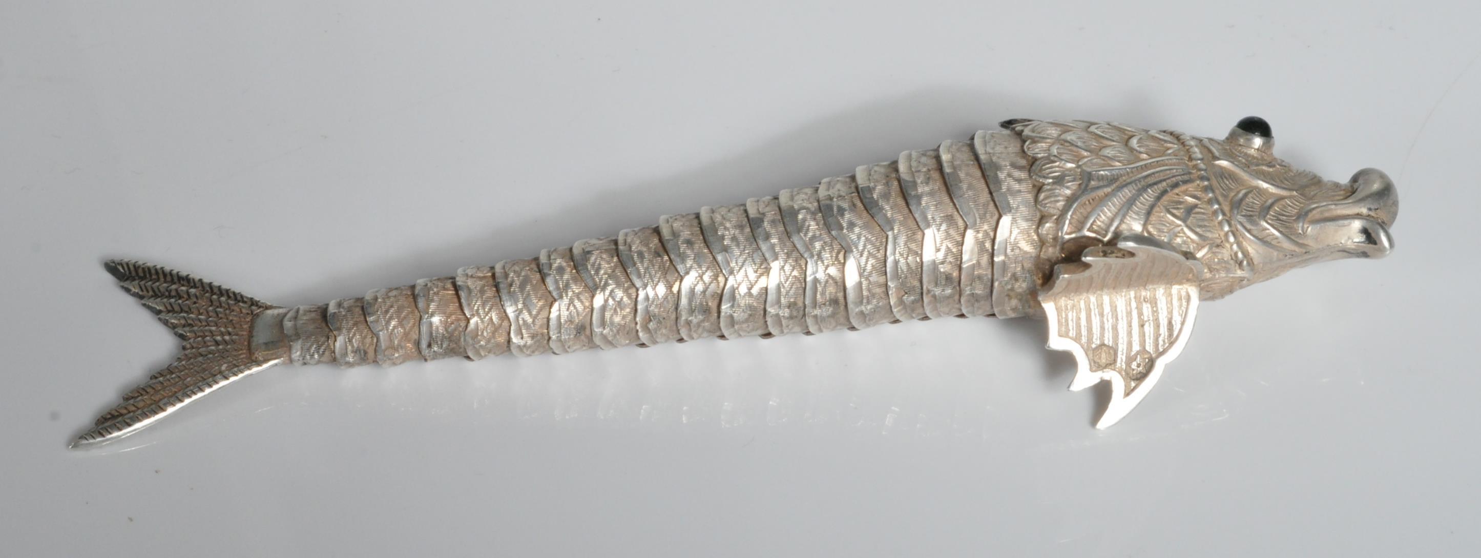 CIRCA 1930’S SPANISH SILVER HALLMARKED ARTICULATED FISH - Image 2 of 5