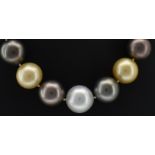 18CT GOLD & SOUTH SEA PEARL STRUNG NECKLACE