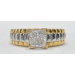 GENTLEMAN'S 18CT GOLD AND DIAMOND RING