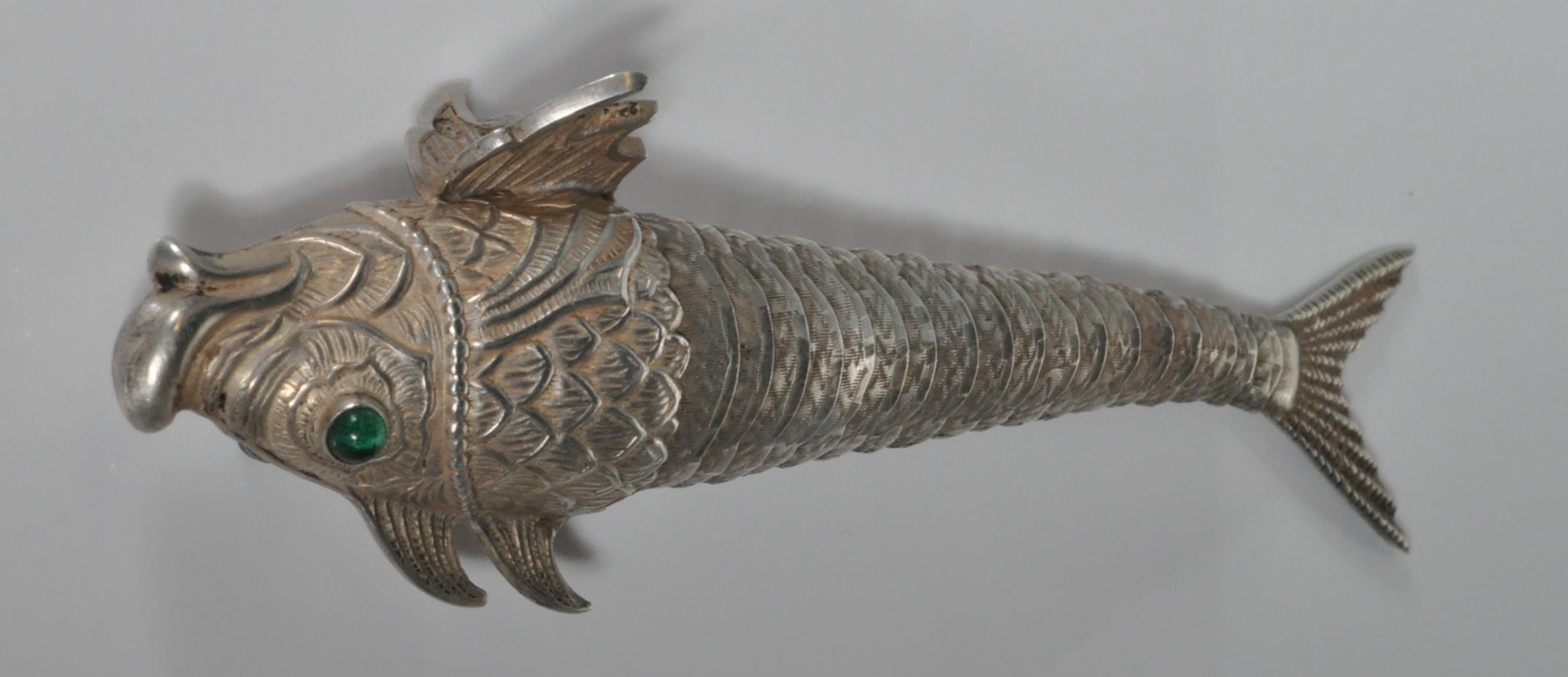 CIRCA 1930’S SPANISH SILVER HALLMARKED ARTICULATED FISH - Image 3 of 5