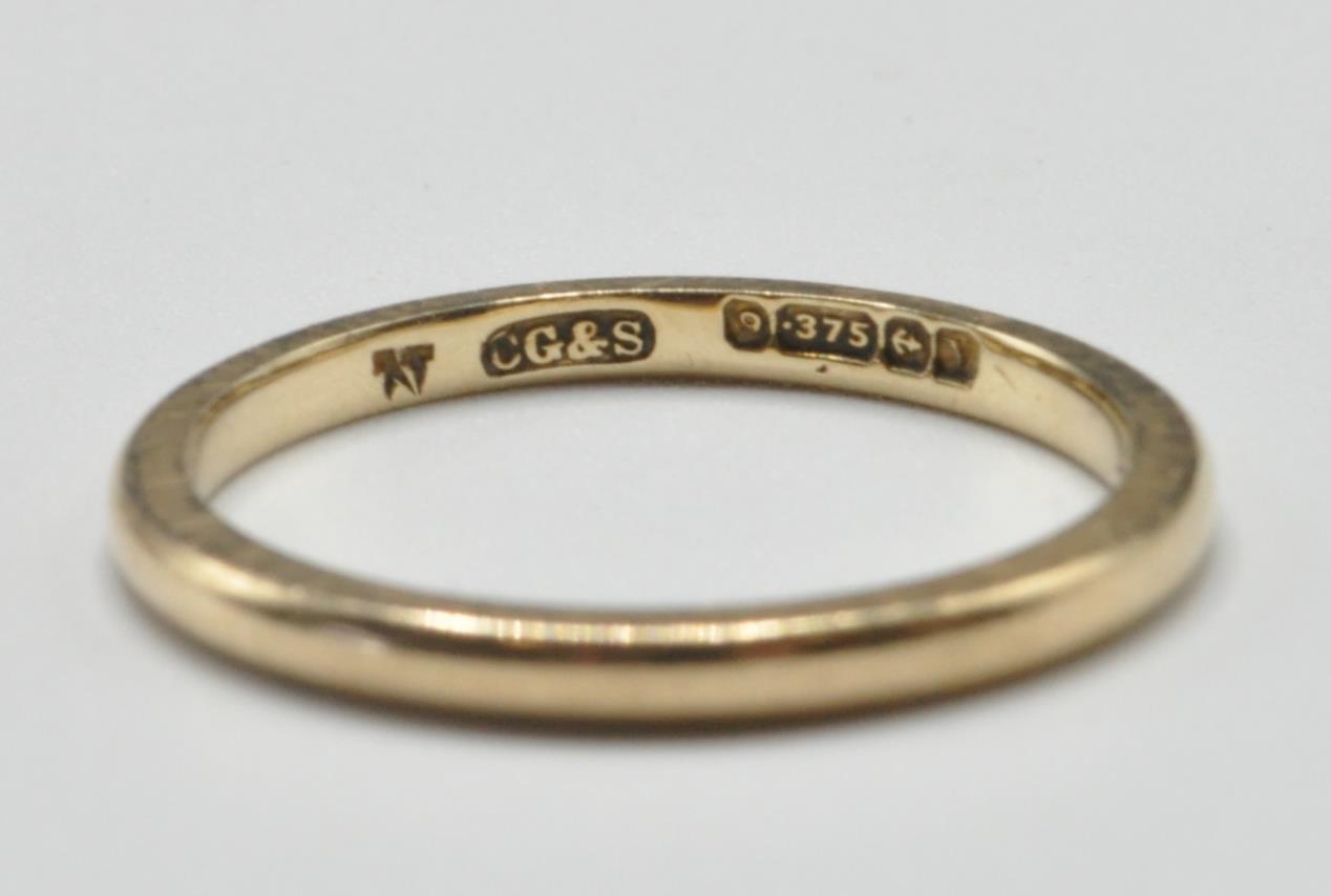 TWO STAMPED 9CT GOLD RINGS - Image 4 of 6