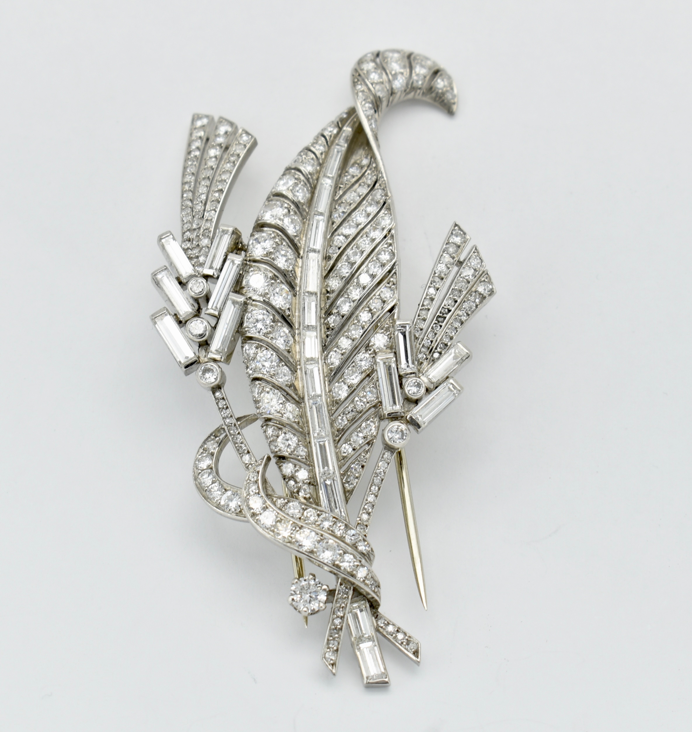 FONTANA - PARIS FRENCH 18CT GOLD & DIAMOND BROOCH - Image 2 of 7