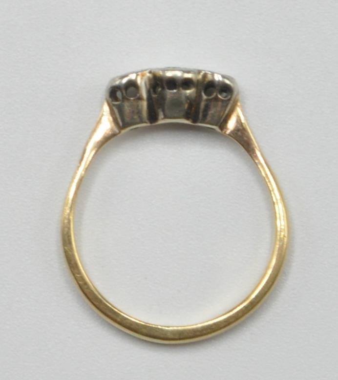 9CT GOLD AND DIAMOND THREE STONE HALLMARKED RING - Image 6 of 6