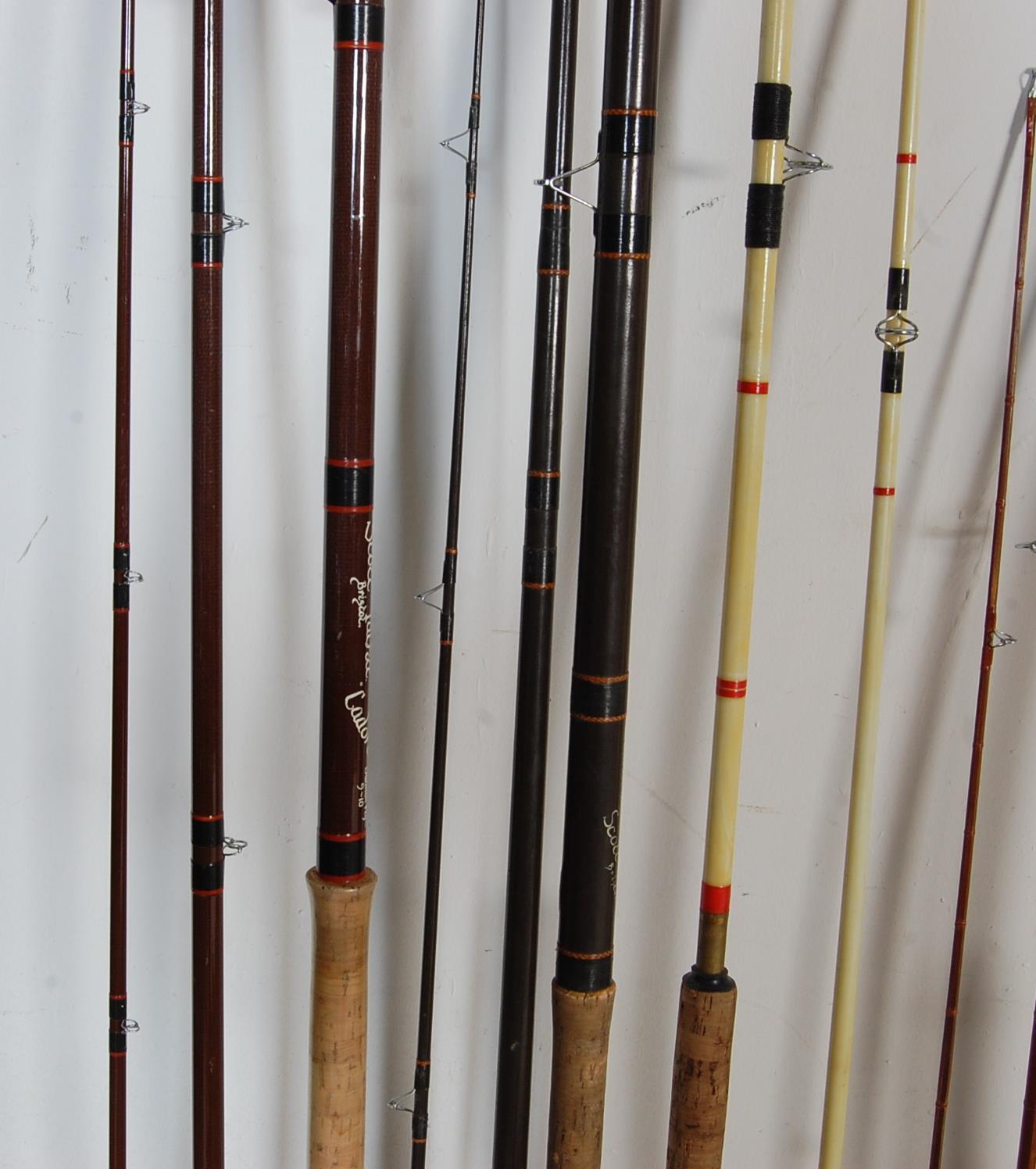 LARGE COLLECTION OF VINTAGE 20TH CENTURY FISHING RODS - Image 4 of 19