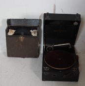 VINTAGE 20TH CENTURY COLOMBIA VIVA TONAL GRAFONOLA GRAMOPHONE TOGETHER WITH