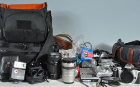 LARGE COLLECTION OF VINTAGE 20TH CENTURY CAMERA EQUIPMENT