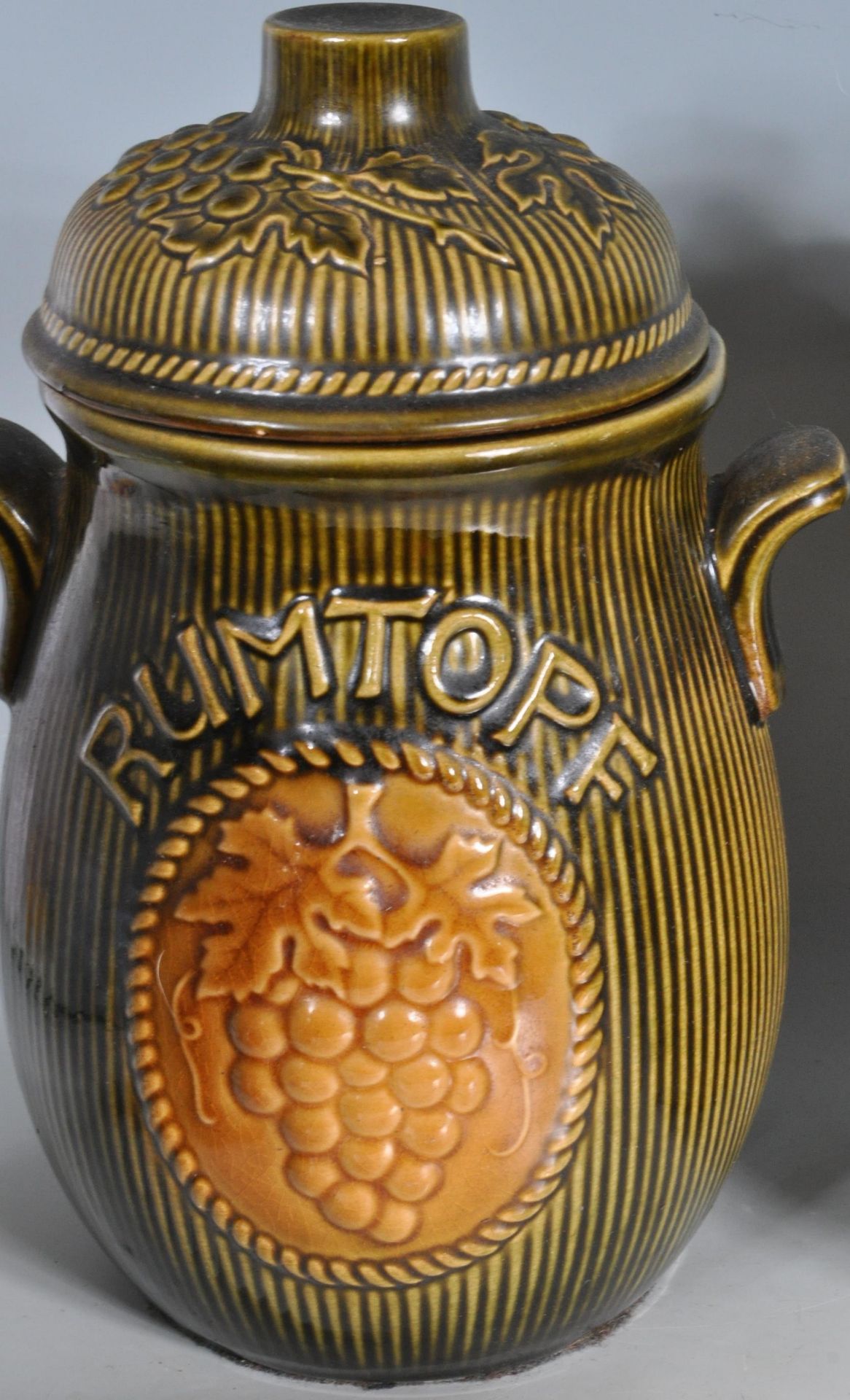 FIVE WEST GERMAN RUMTOPF LIDDED JARS - Image 5 of 8