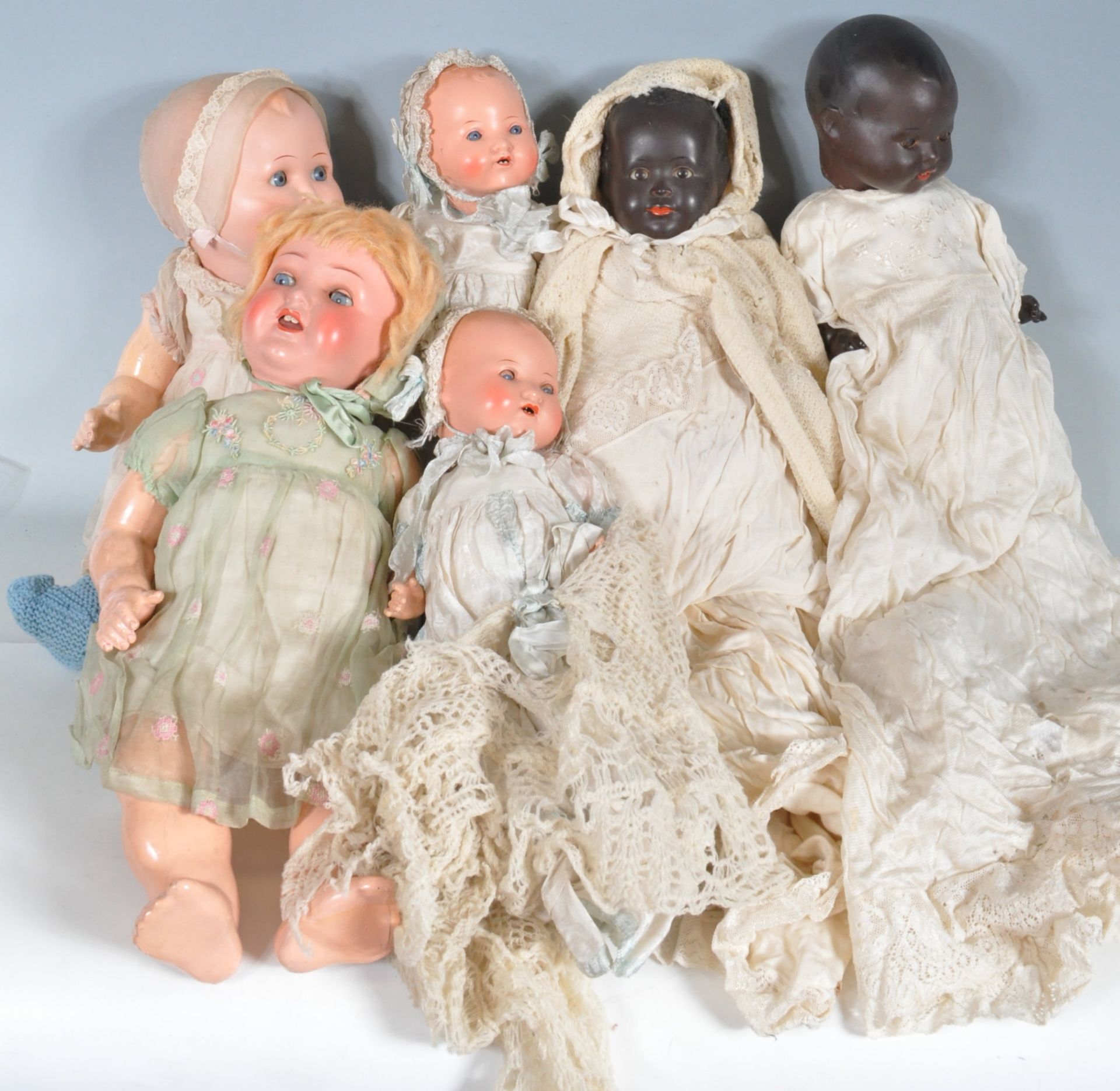 COLLECTION OF FIVE EARLY 20TH CENTURY 1930S CHILDRENS DOLLS