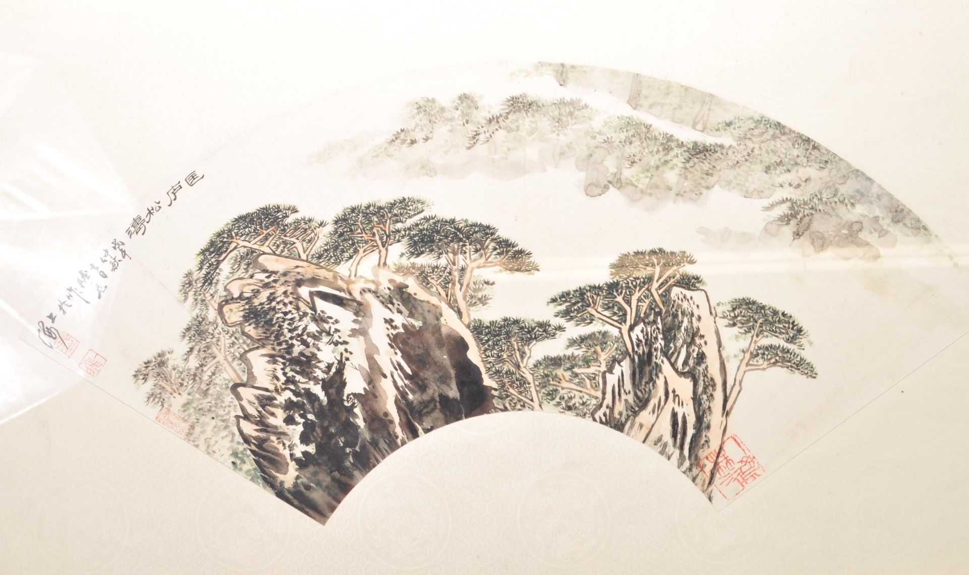 LU YIFEI - (1931-2005) INK ON PAPER PAINTING OF A PINE FOREST - Bild 2 aus 7