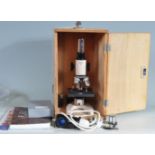 VINTAGE BRUNEL RM-1 MICROSCOPE IN CASE