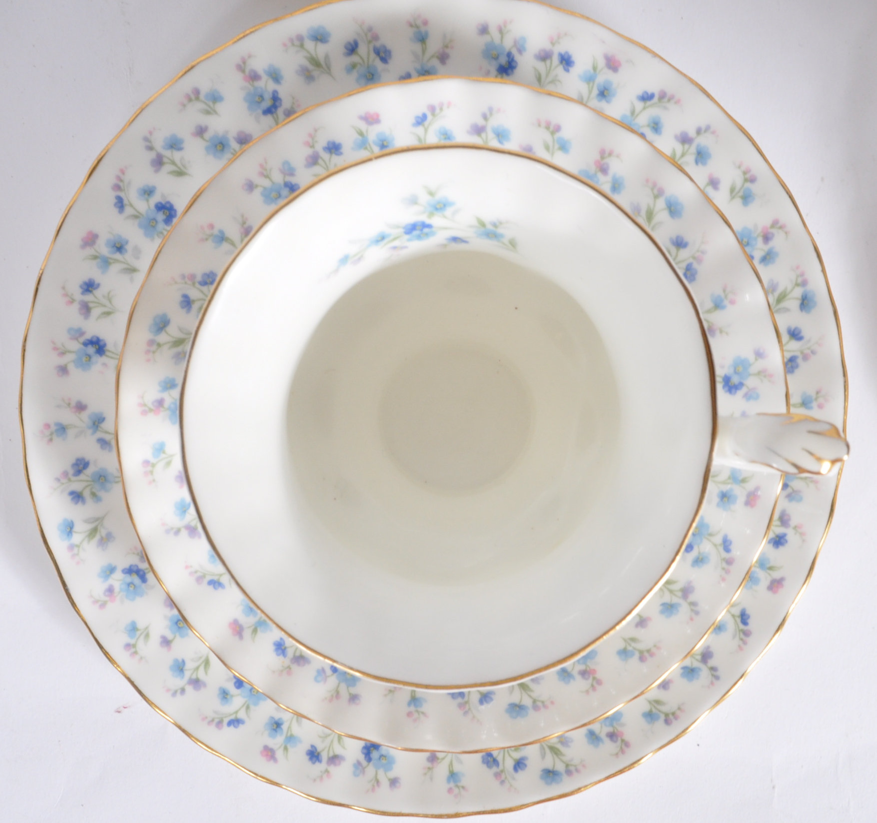 ROYAL ALBERT MEMORY LANE TEA SERVICE - Image 9 of 11