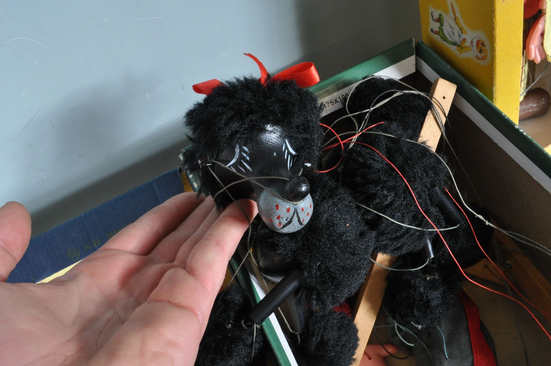 FIVE PELHAM STRING PUPPET TOYS - Image 9 of 10