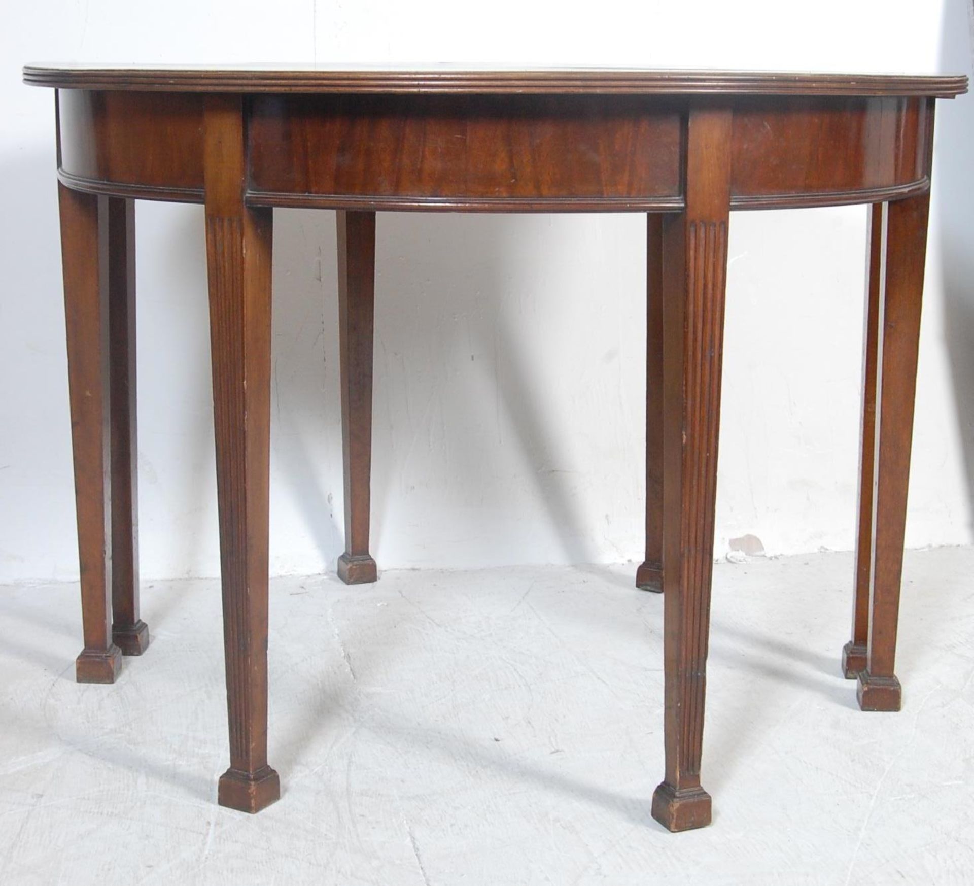 19TH CENTURY GEORGE III MAHOGANY D-END DINING TABLE - Image 2 of 6