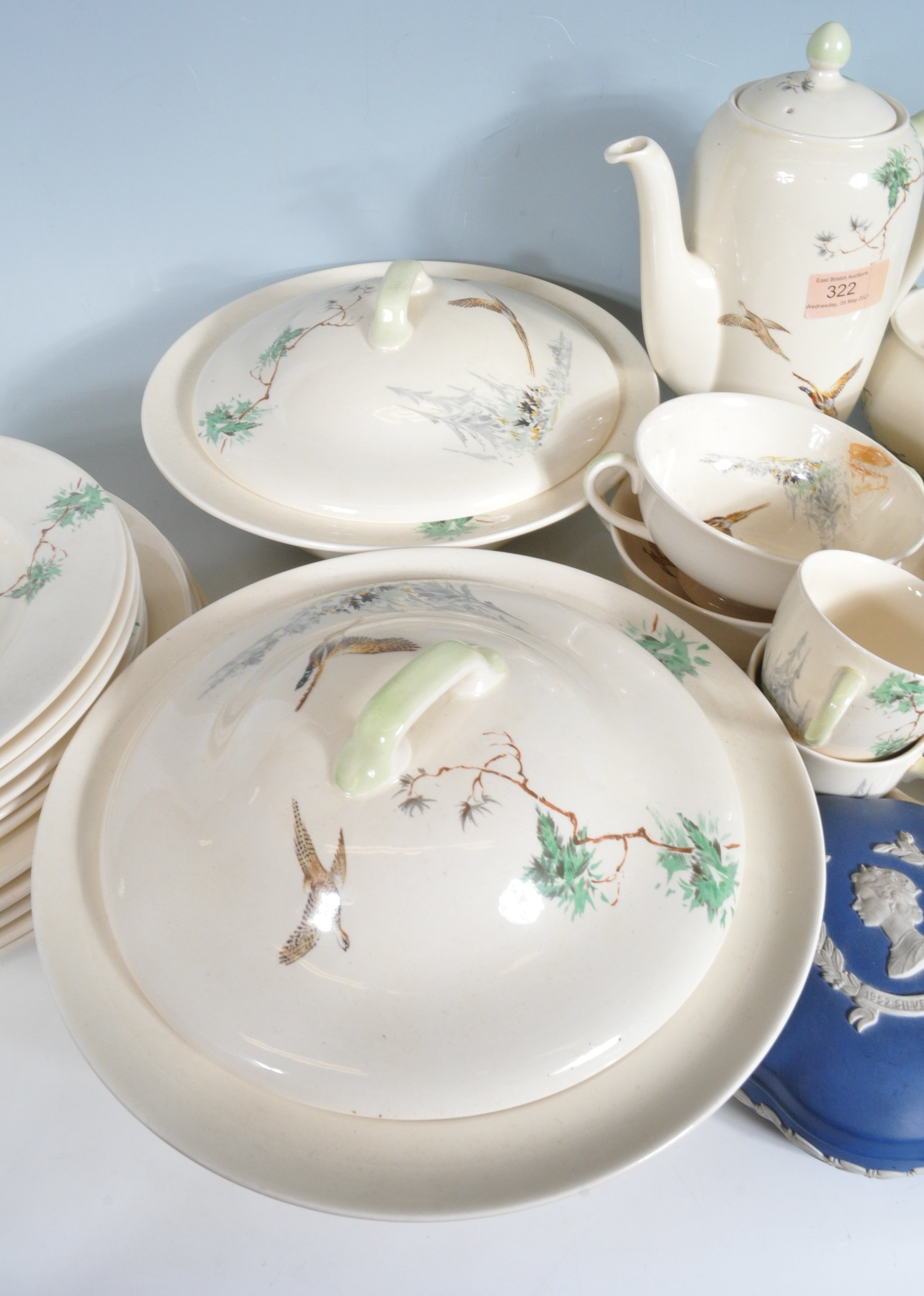 ROYAL DOULTON COPPICE PATTERN DINNER SERVICE - Image 7 of 11