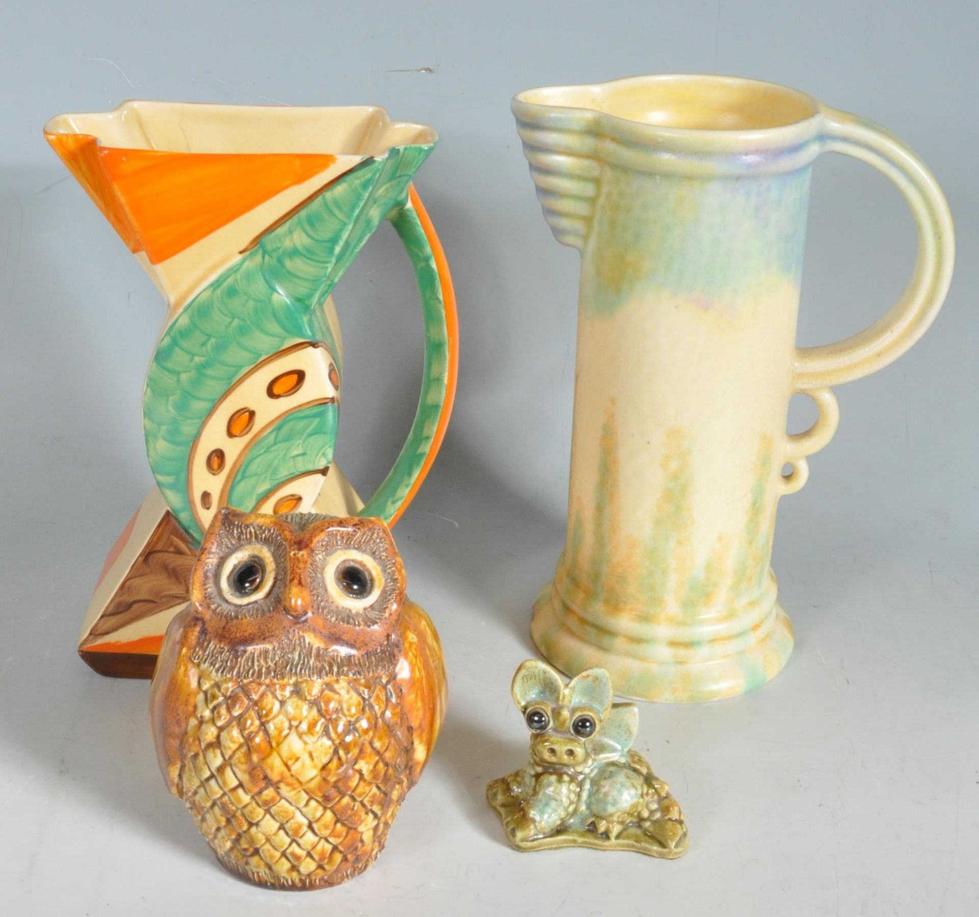 GROUP OF 20TH CENTURY CERAMICS