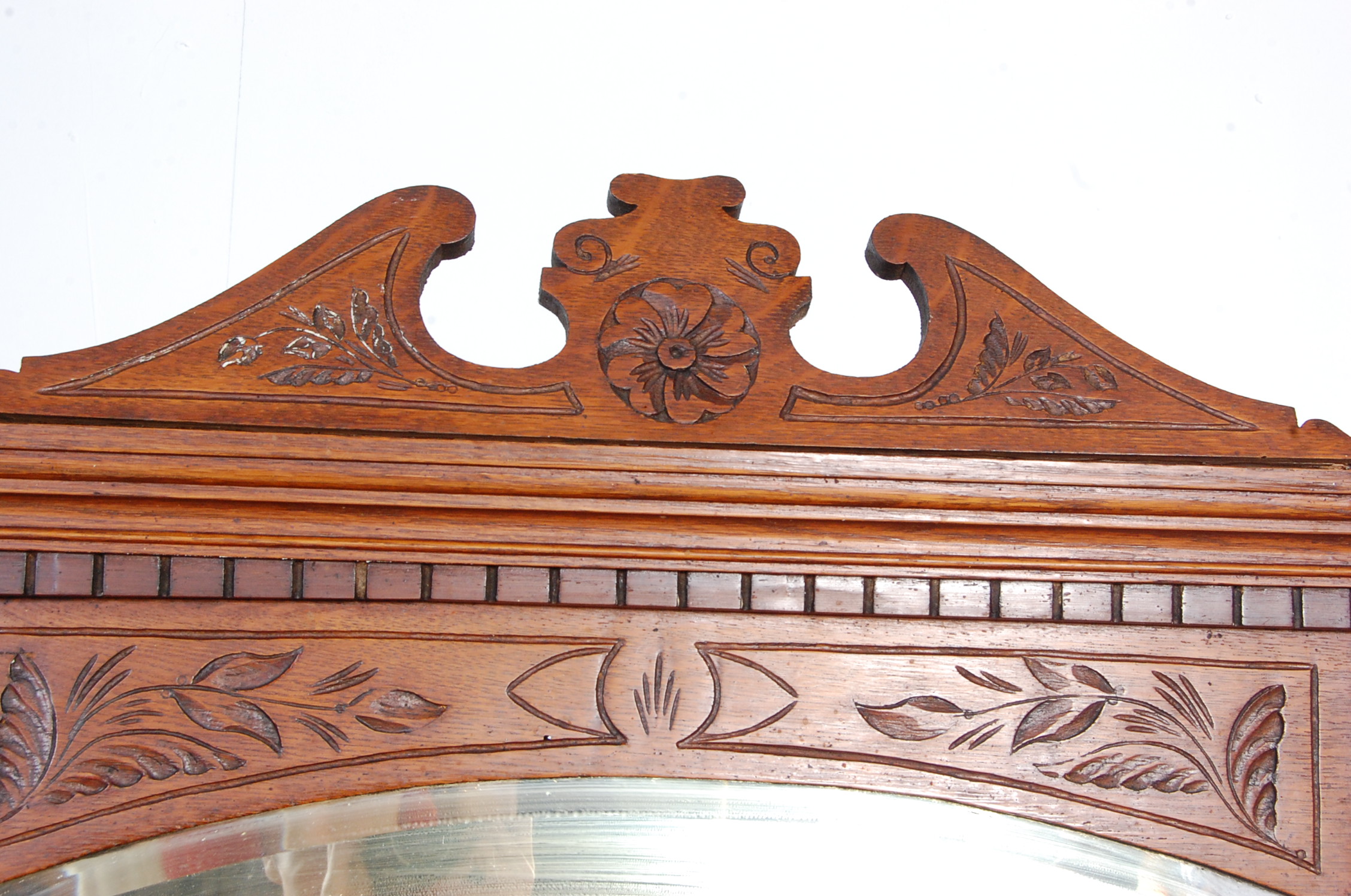 VICTORIAN OAK MIRROR BACK SIDEBOARD - CHIFFONIER - Image 4 of 8