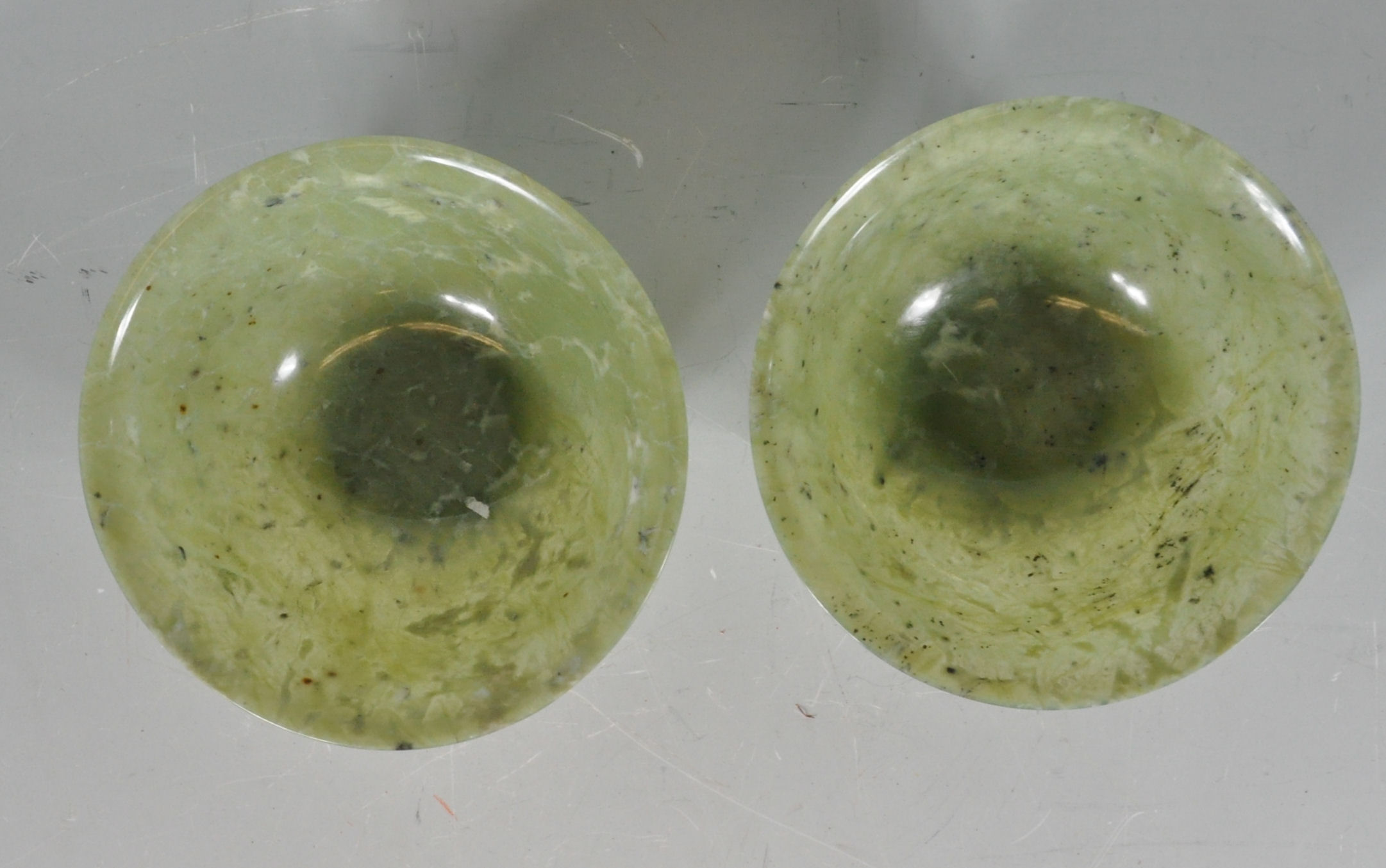 TWO CHINESE ORIENTAL GREEN JADE COLOURED RICE BOWLS. - Image 2 of 5