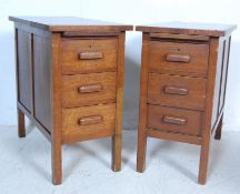 PAIR OF RETRO VINTAGE MID 20TH CENTURY OAK BEDSIDE CABINETS