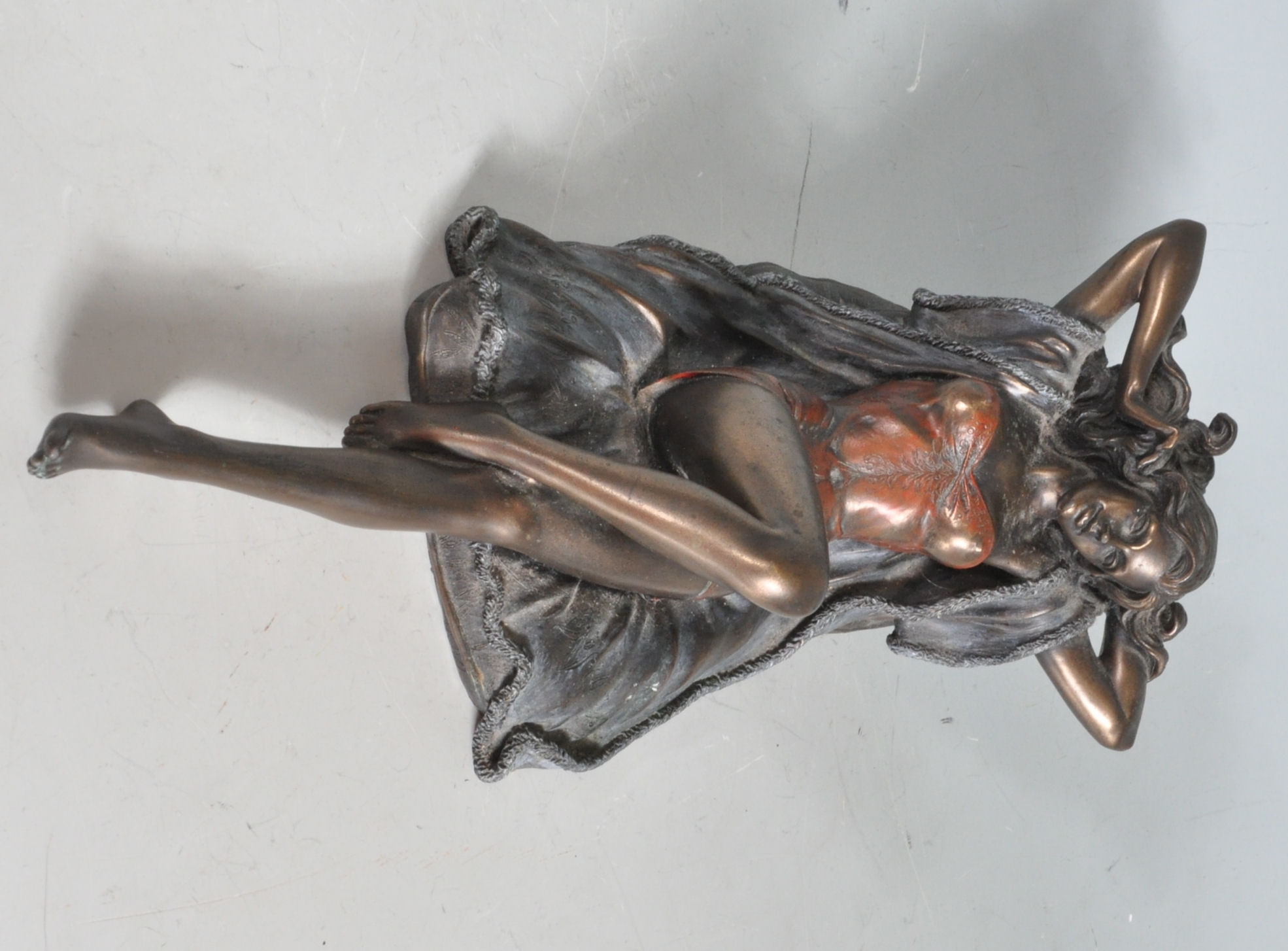 20TH CENTURY ART NOUVEAU EROTIC FIGURINE STATUE - Image 2 of 5