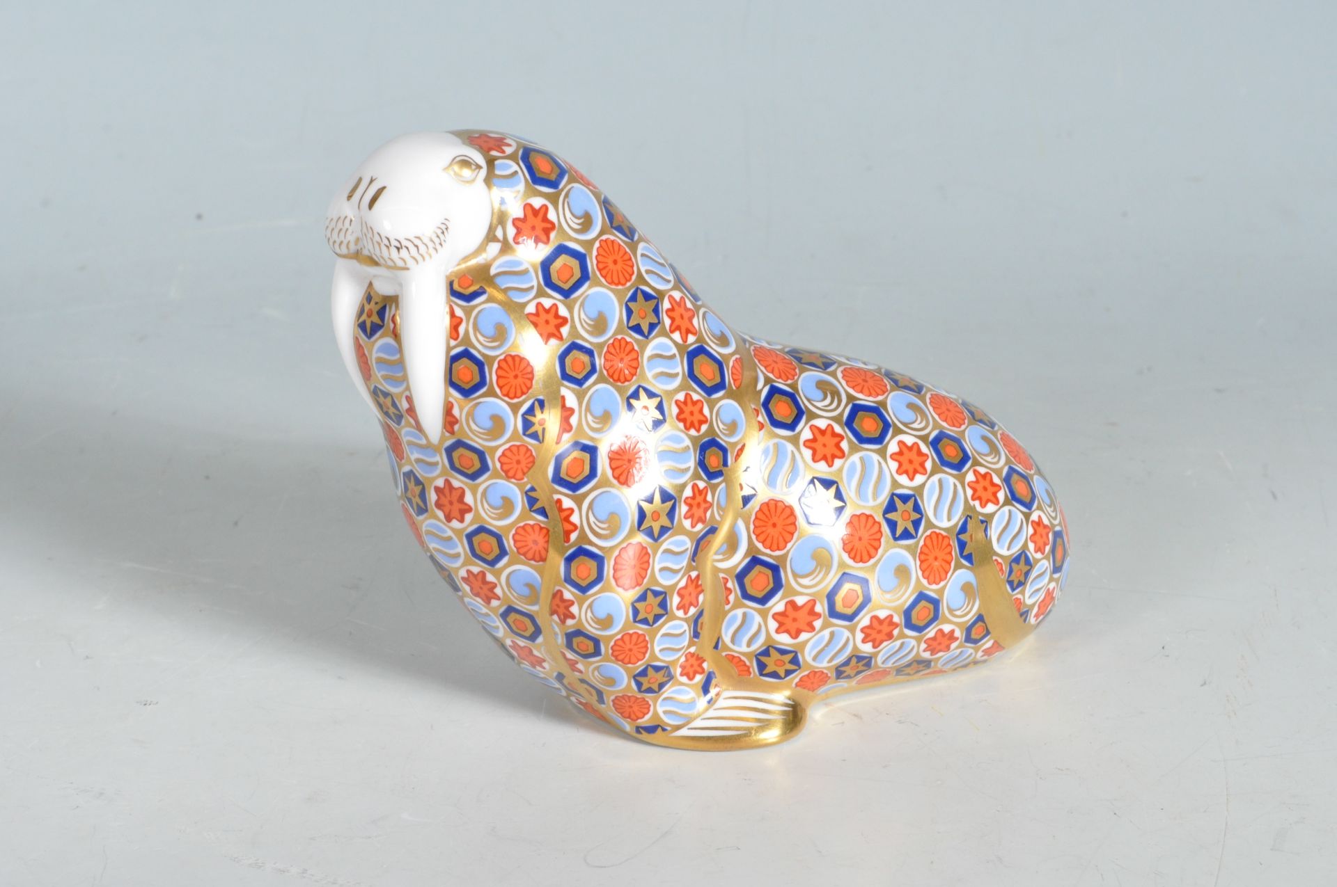 ROYAL CROWN DERBY WALRUS PAPERWEIGHT FIGURINE