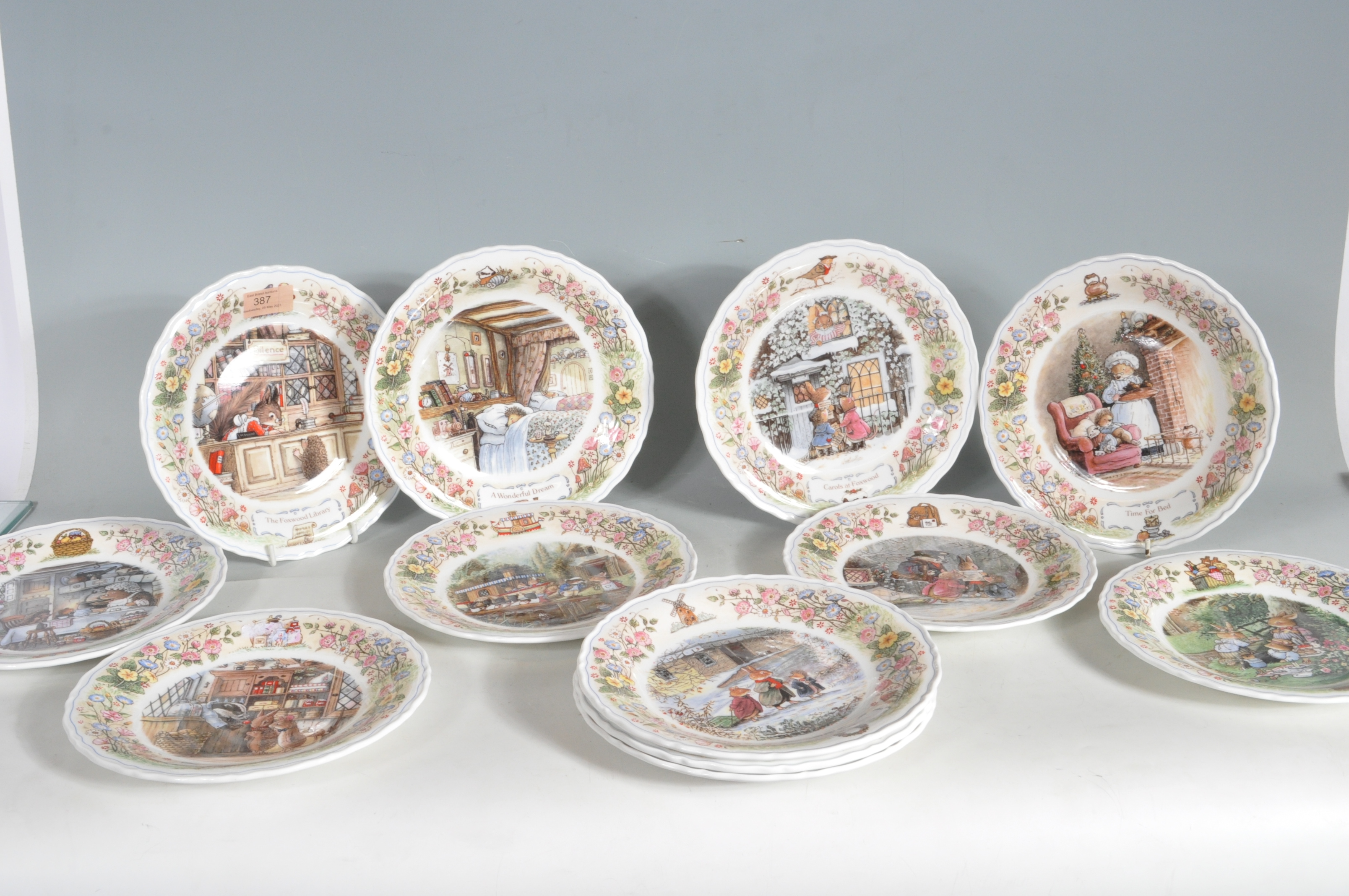 A collection of 12 Wedgwood Foxwood Tales fine bone china collectors ...