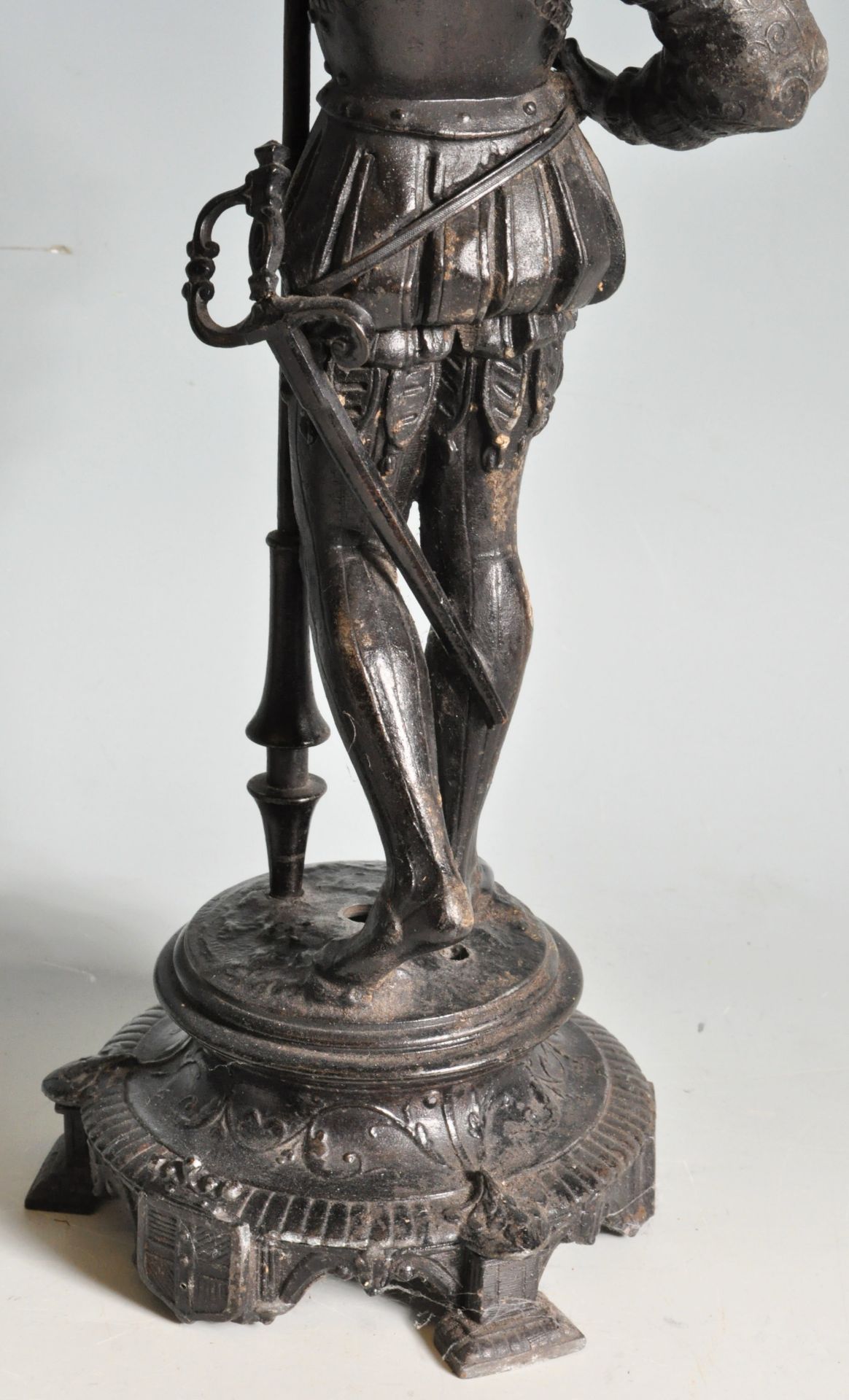 PAIR OF EARLY 20TH CENTURY SPELTER FIGURINES - Image 7 of 9