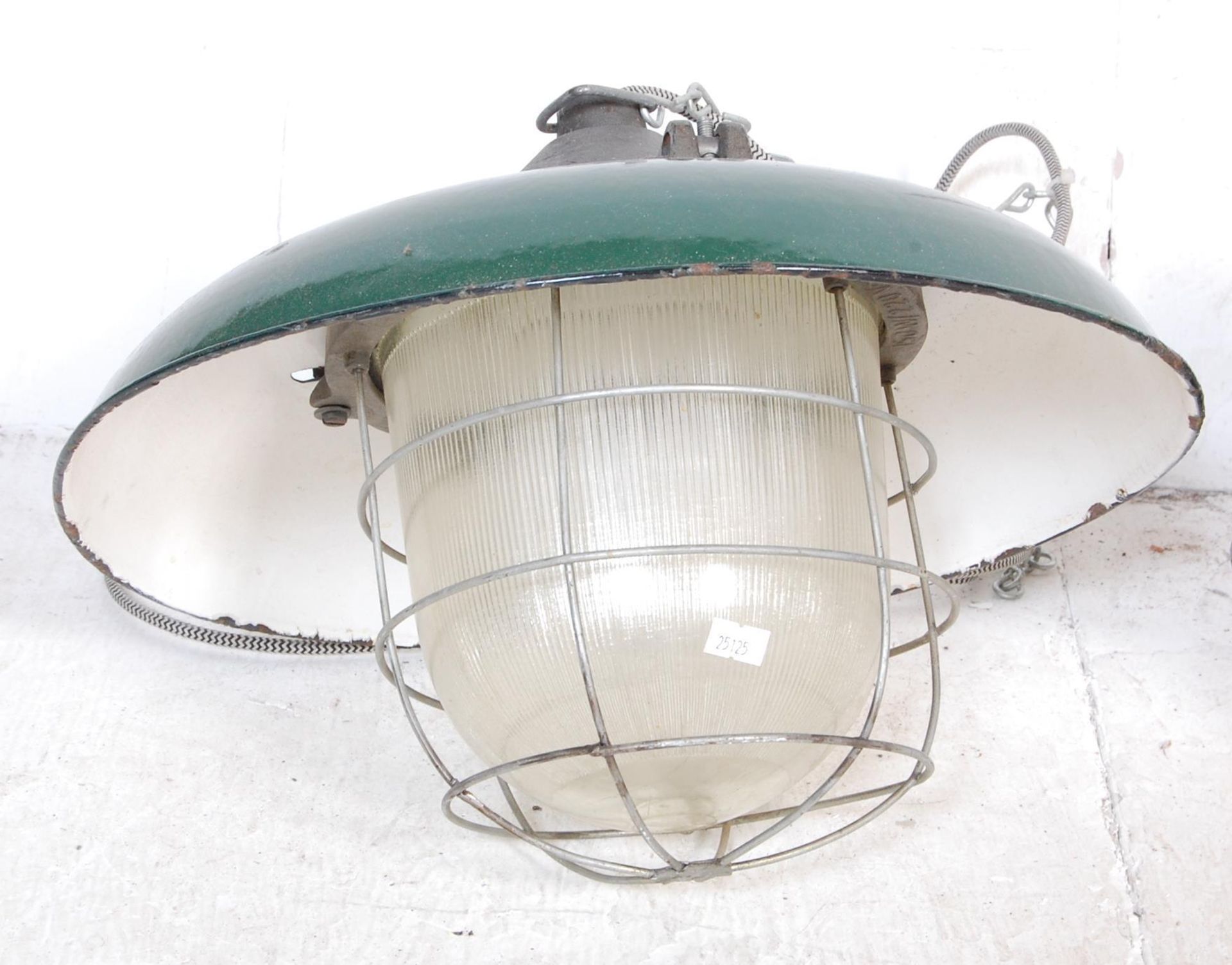 COLLECTION OF FOUR RETRO VINTAGE INDUSTRIAL FACTORY LIGHTS - Image 2 of 5