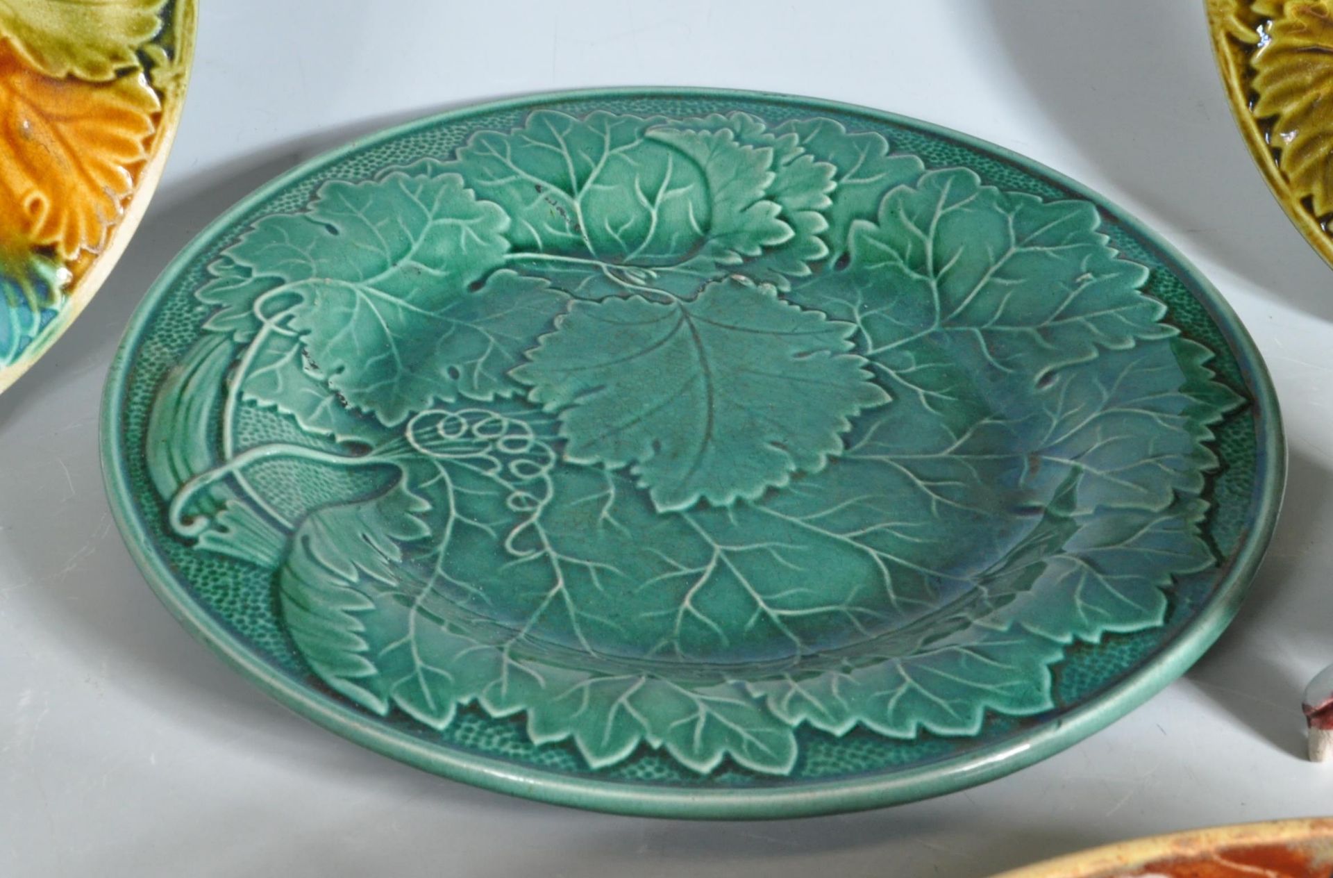 COLLECTION OF VICTORIAN ENGLISH MAJOLICA PLATESA ND DISHES. - Image 3 of 11