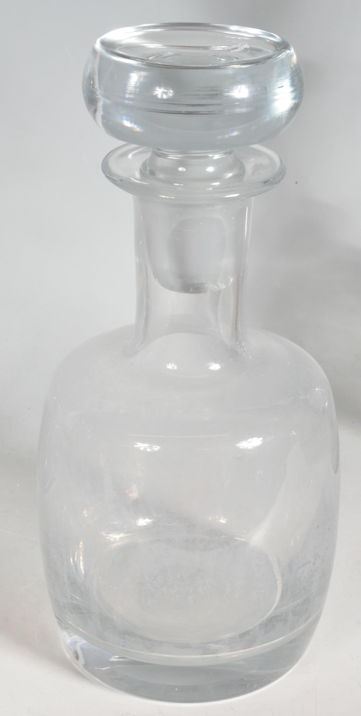 FIVE 18TH AND 19TH CENTURY GEORGIAN DECANTERS - Image 5 of 6