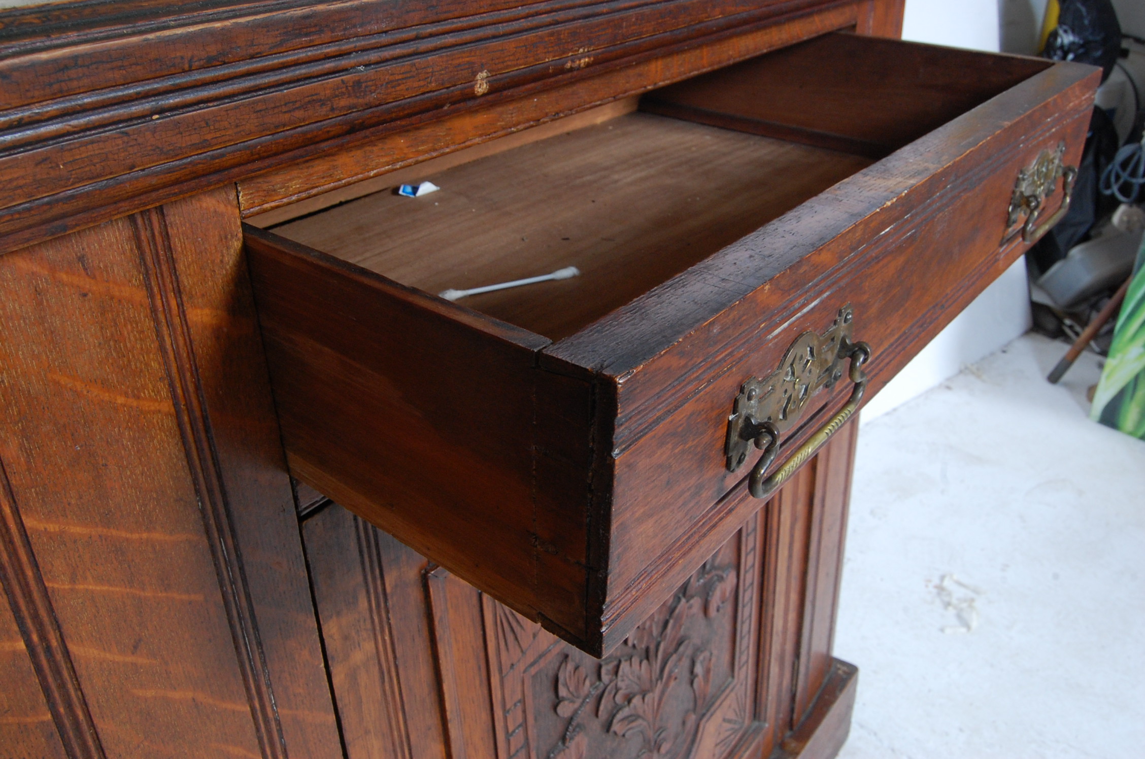 VICTORIAN OAK MIRROR BACK SIDEBOARD - CHIFFONIER - Image 6 of 8