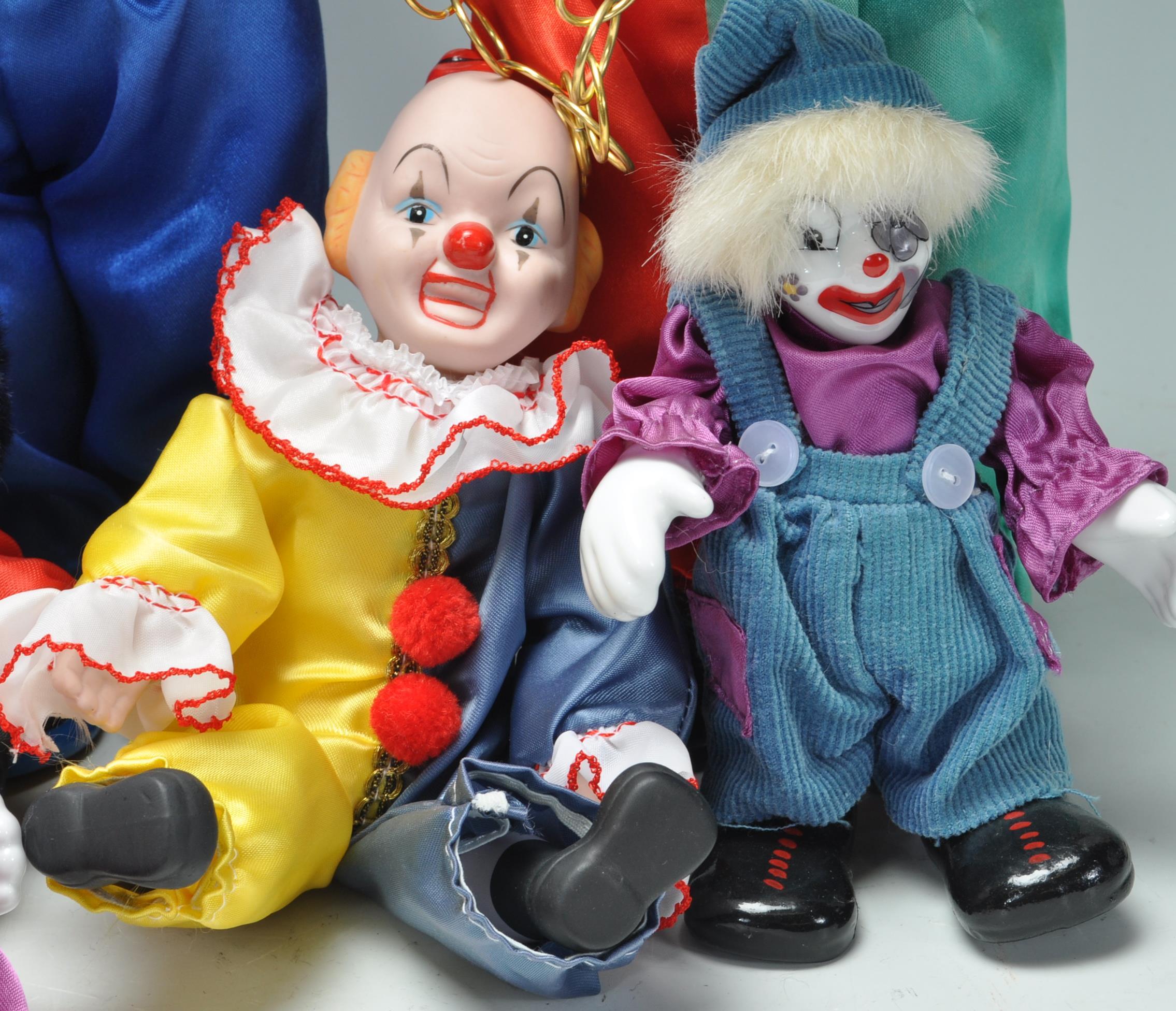 LARGE COLLECTION OF CLOWN FIGURINES WITH PORCELAIN FACES - Image 2 of 9
