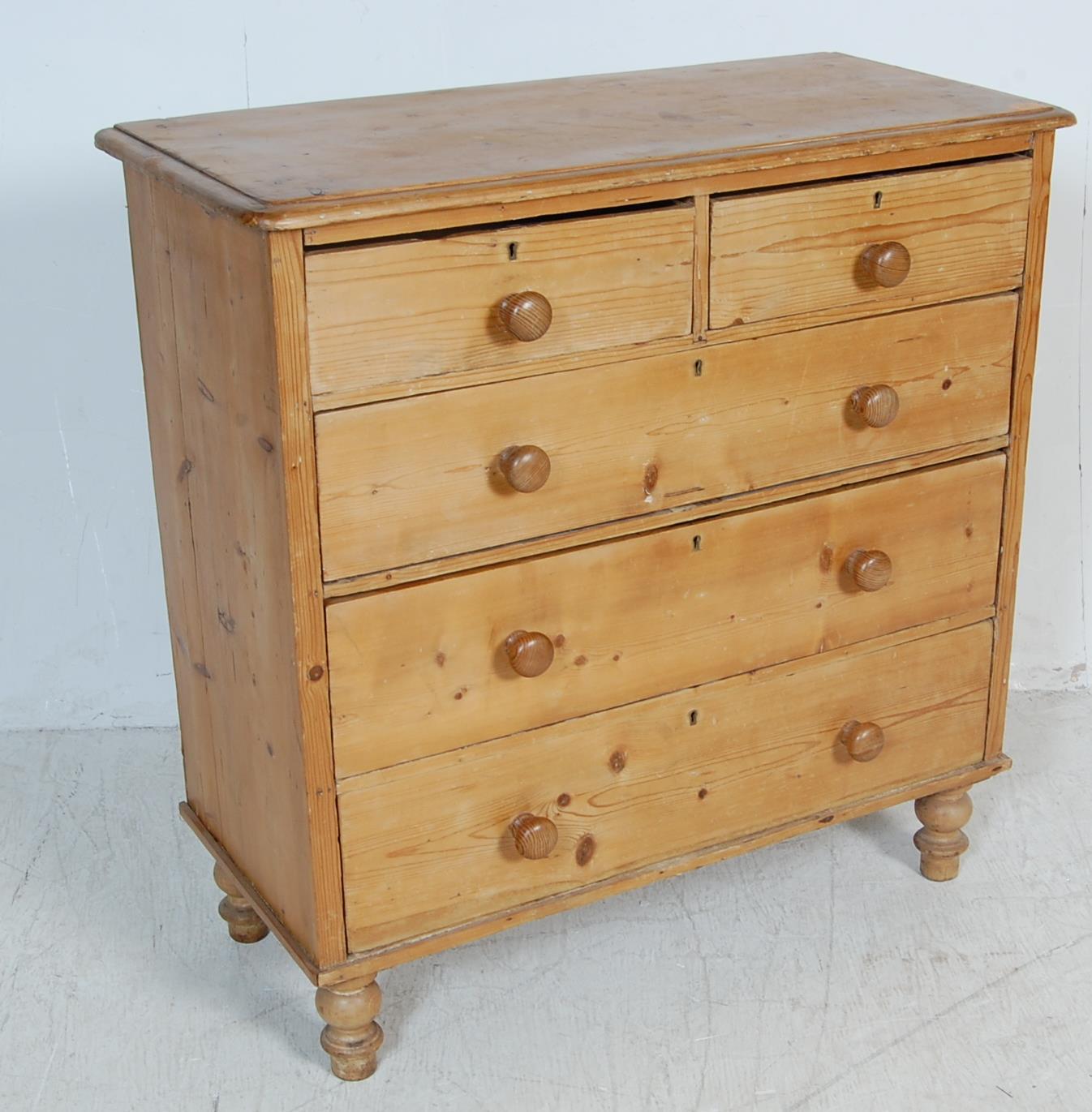 19TH CENTURY VICTORIAN PINE CHEST OF DRAWERS - Image 2 of 5