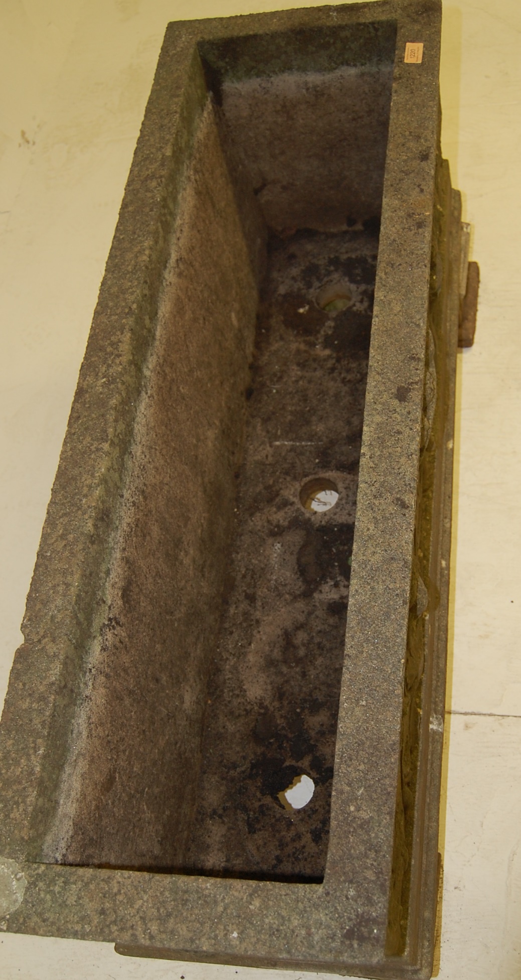 LARGE 19TH CENTURY VICTORIAN STONE TROUGH - Image 6 of 6