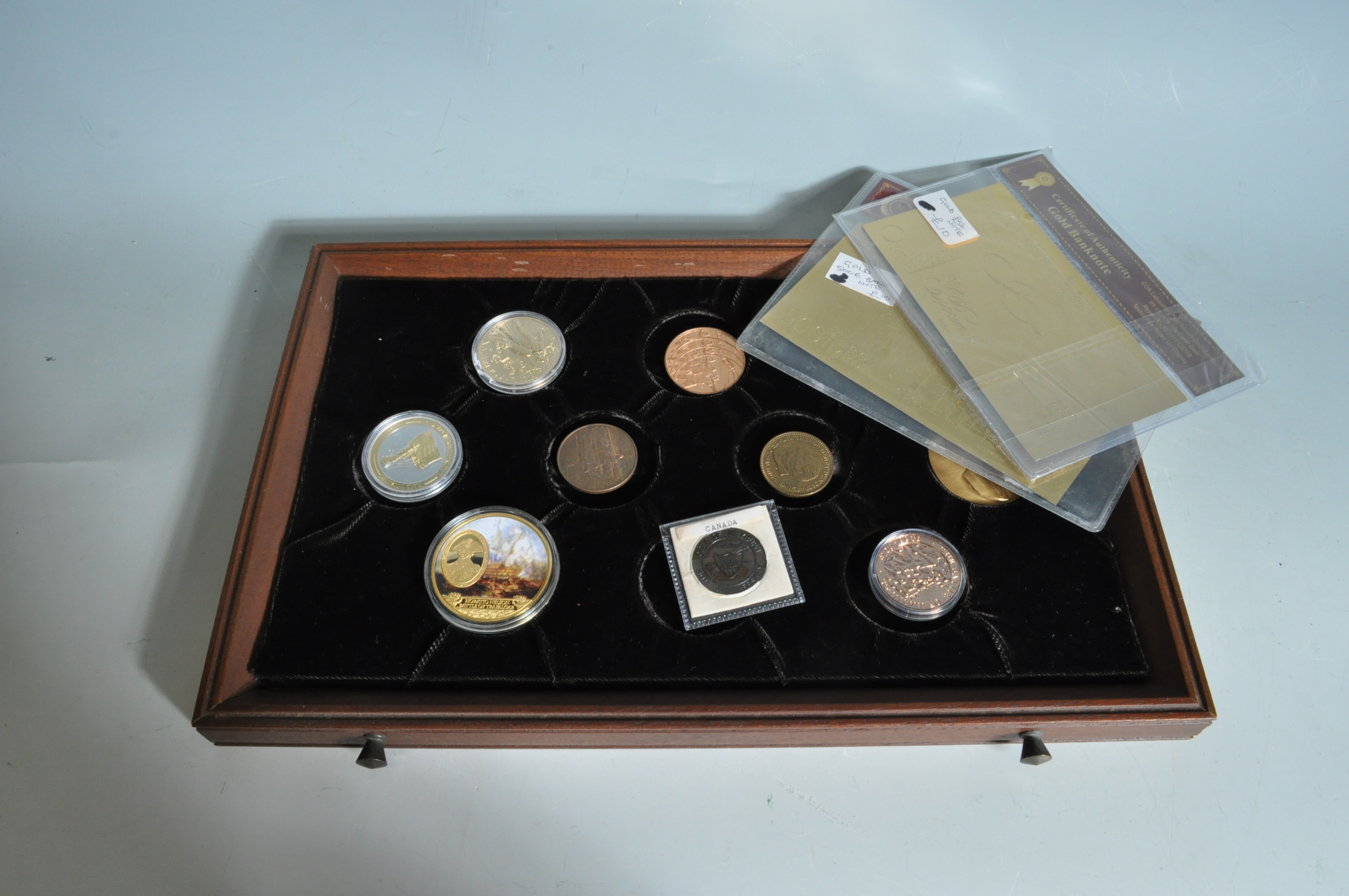 COLLECTION OF COINS AND MEDALS IN A WOODEN BOX - Image 3 of 11