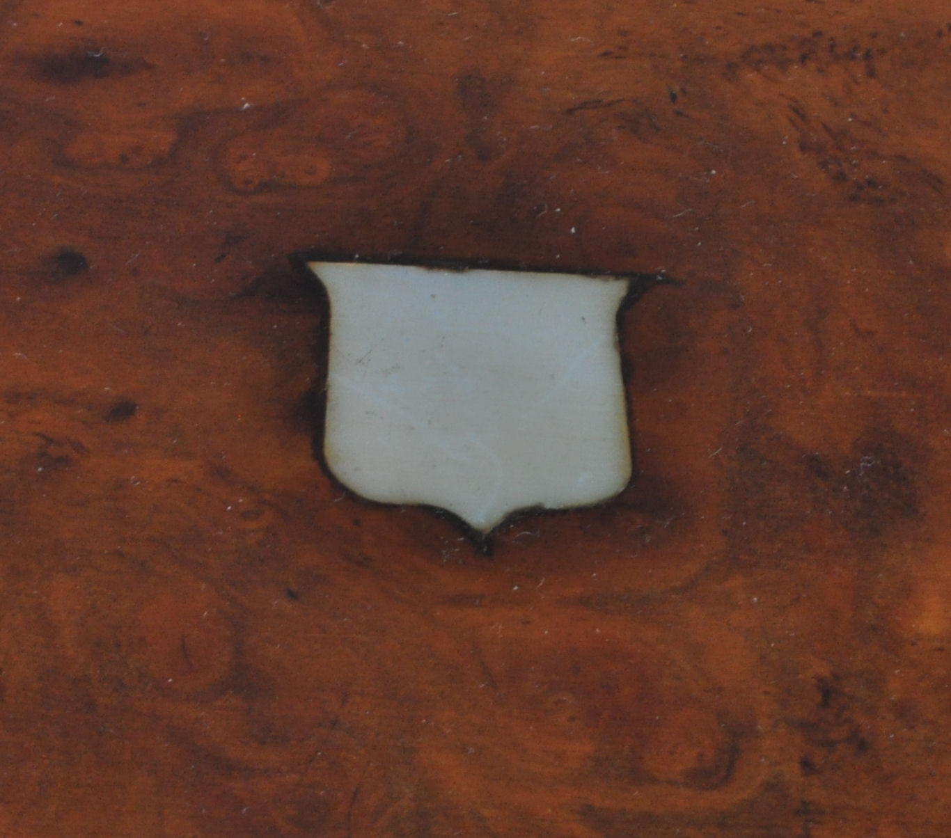 19TH CENTURY VICTORIAN FLAME MAHOGANY VANITY BOX - Image 8 of 11