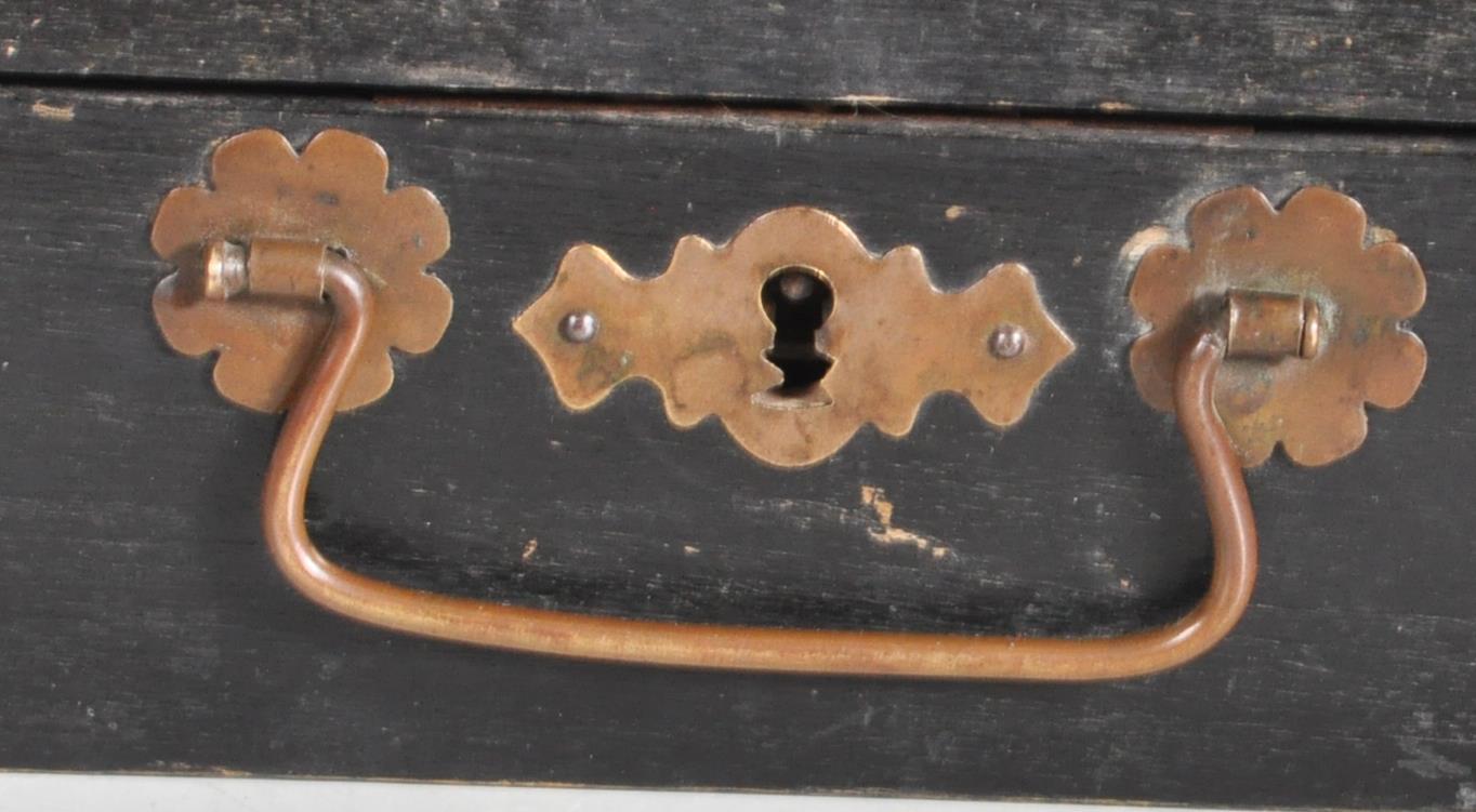 18TH CENTURY GEORGE III WOODEN VIOLIN CASE - Image 2 of 4