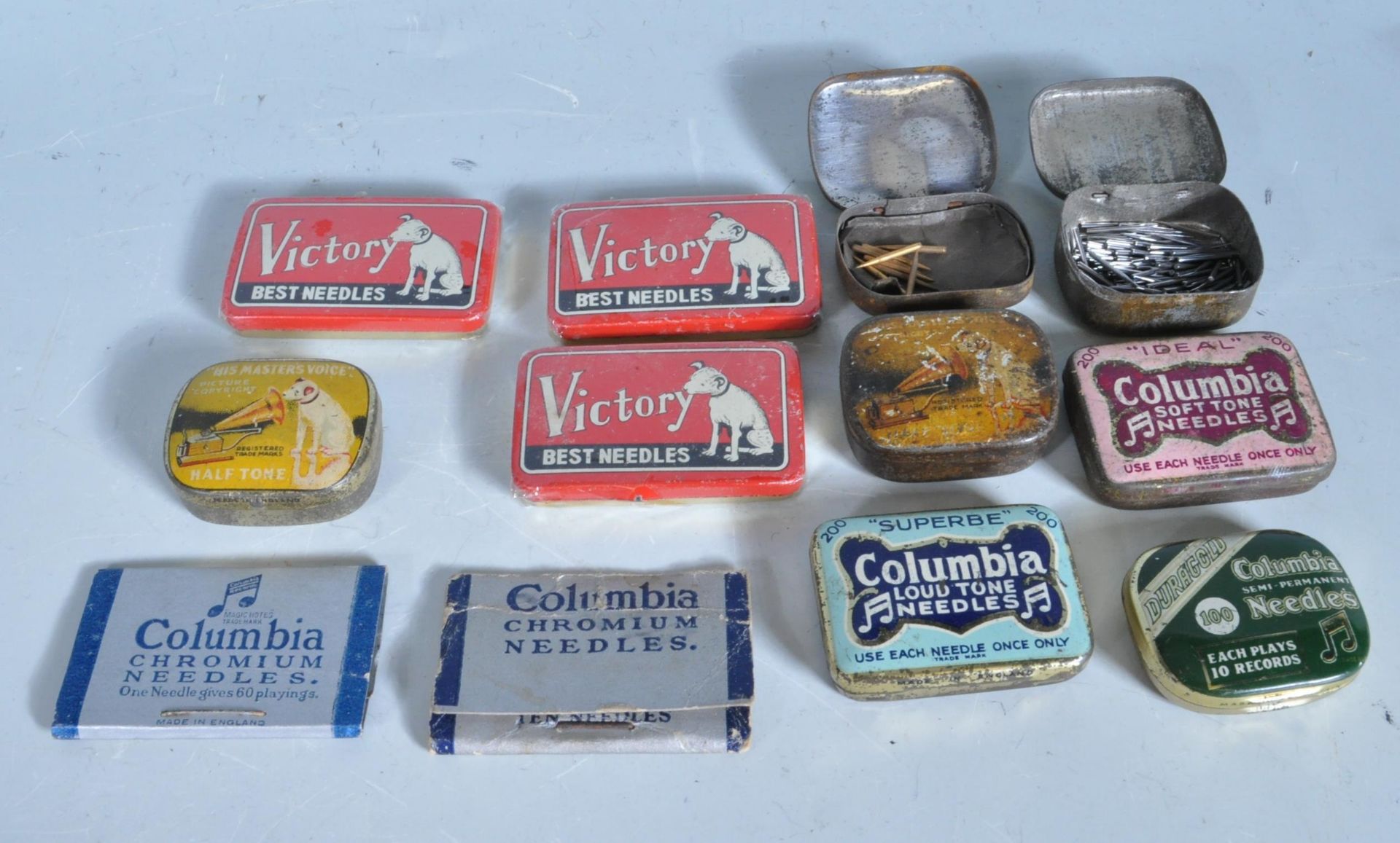 COLLECTION OF VINTAGE VINYL RECORD PLAYER NEEDLES