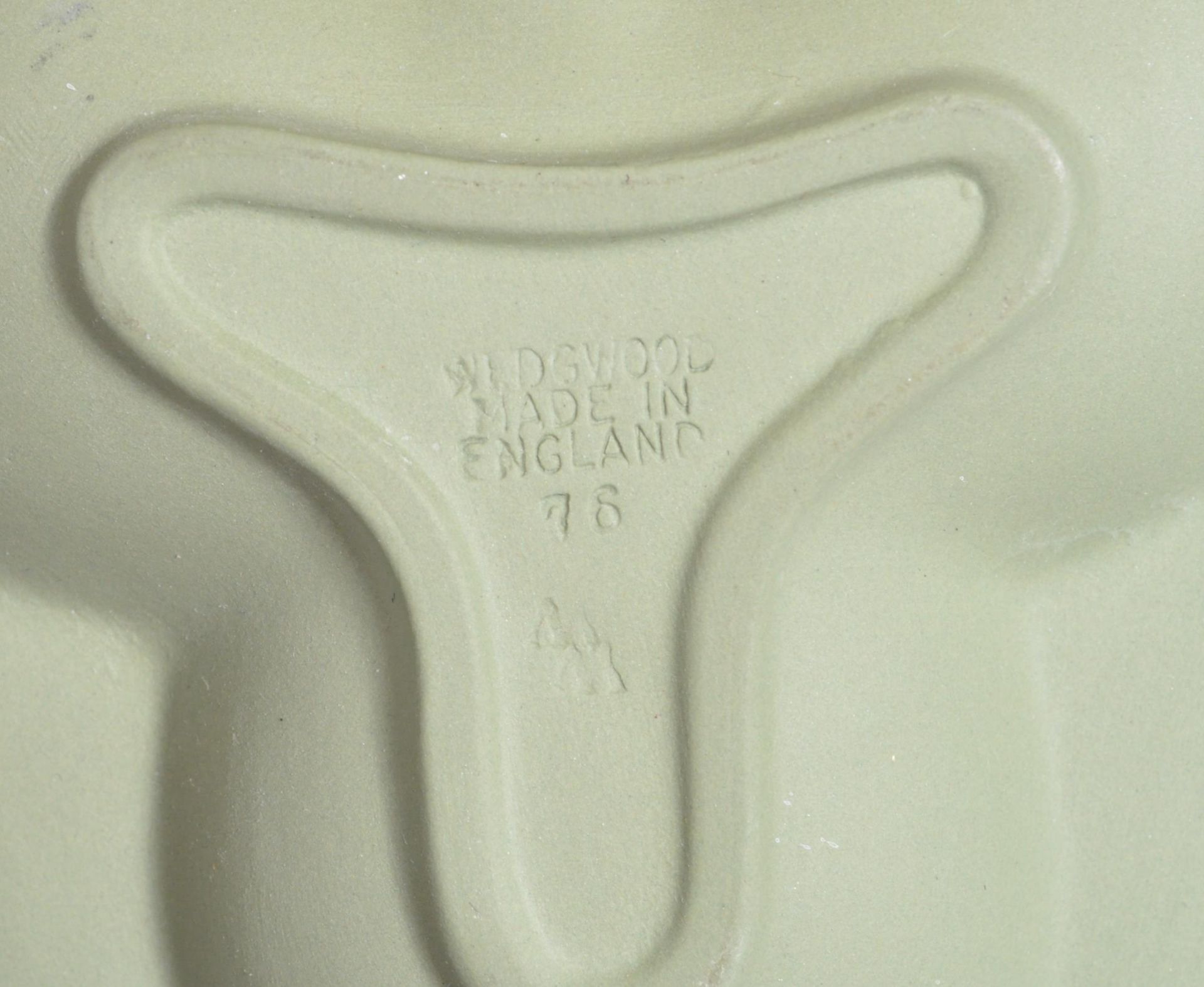 COLLECTION OF VINTAGE 20TH CENTURY WEDGWOOD IN SEA GREEN - Image 8 of 9